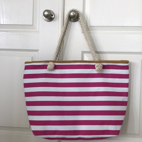 🌻1 LEFT🌻Jumbo Stripe Beach Tote - Picture 5 of 7